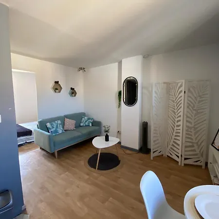 Cosy Proche Gare Narbona