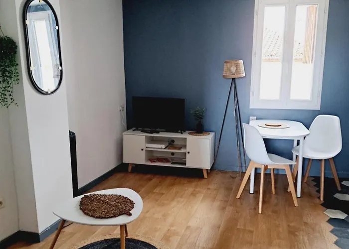 Lägenhet Cosy Proche Gare